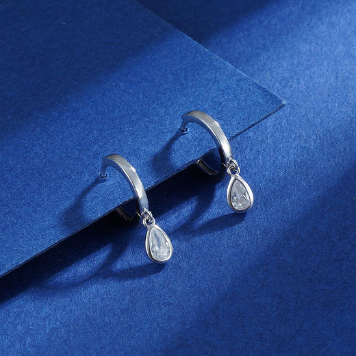 【梦洁】子佩集S925纯银水滴形锆石耳饰【ZYXS-E2549】2208 商品图4