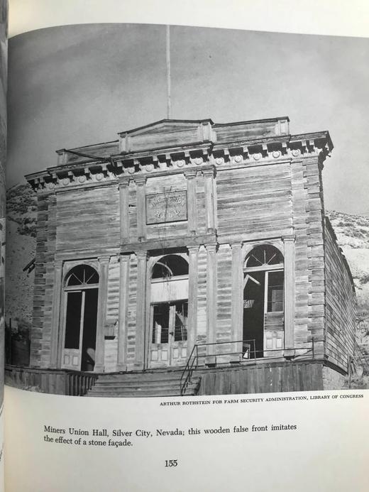 姜饼时代：维多利亚时代的美国（1957） 百余幅照片75幅绘画插图 精装16开 商品图11