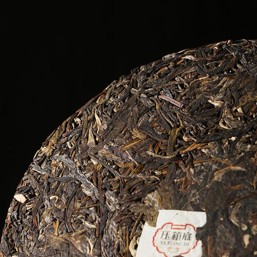 压箱底茗山普洱茶 易武刮风寨 普洱生茶 2018-2021头春大树茶饼茶 商品图5
