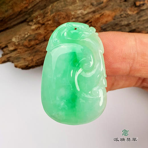 派瑞翡翠 翡翠挂件 糯种 绿色 商品图2