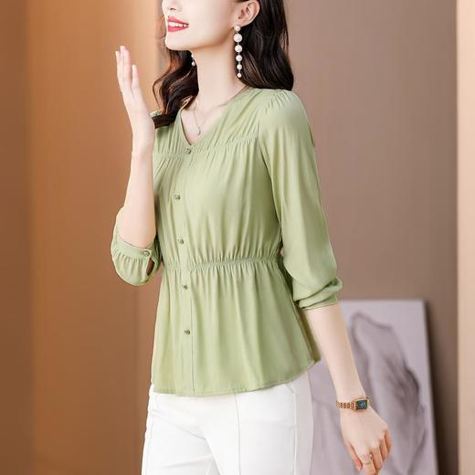 薄荷绿V领衬衫女收腰显瘦新款法式长袖衬衣设计感早秋上衣KQLB41N3936 商品图1