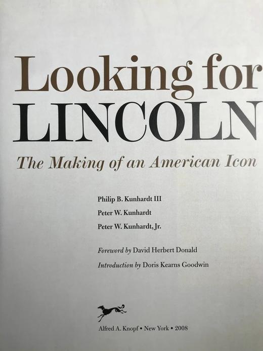 寻找林肯：一个美国符号的塑造 数百幅插图 精装16开 商品图3