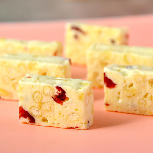 极物严选/九匠牛奶酥蔓越莓味120g 商品图0