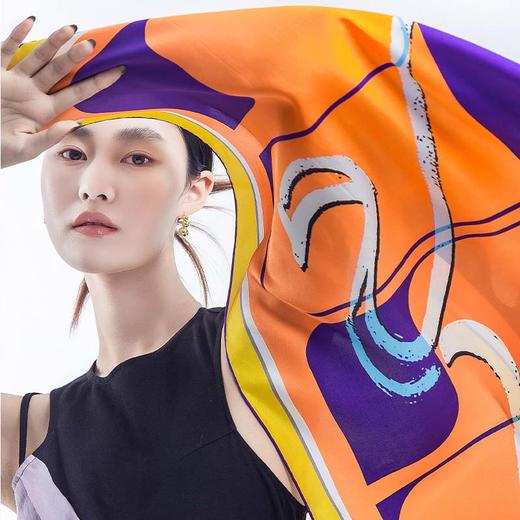 SAINTJOY/上久楷 真丝方巾牛气冲天 黄灰色&蓝灰色&橘色FJS21013 商品图1