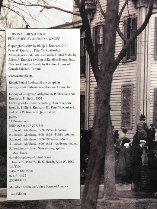 寻找林肯：一个美国符号的塑造 数百幅插图 精装16开 商品图4