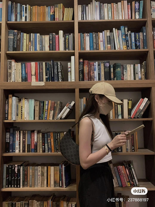 Celine原厂皮Ava腋下包（限时特价） 商品图5