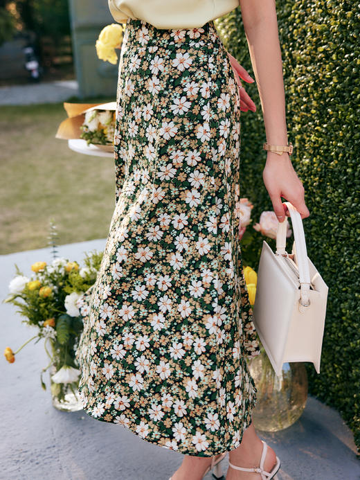 OLrain法式高级穿搭碎花半身裙女夏季2022新款复古中长款a字摆裙 商品图3