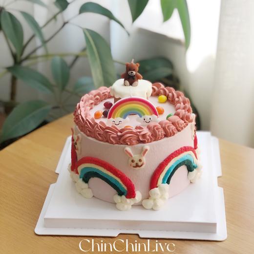 手绘彩虹小兔蛋糕 商品图0