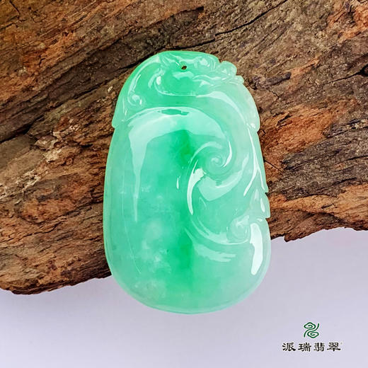 派瑞翡翠 翡翠挂件 糯种 绿色 商品图0