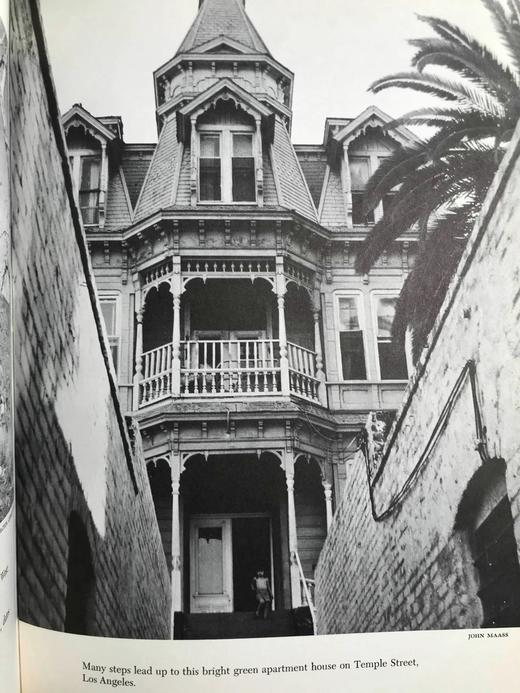 姜饼时代：维多利亚时代的美国（1957） 百余幅照片75幅绘画插图 精装16开 商品图13