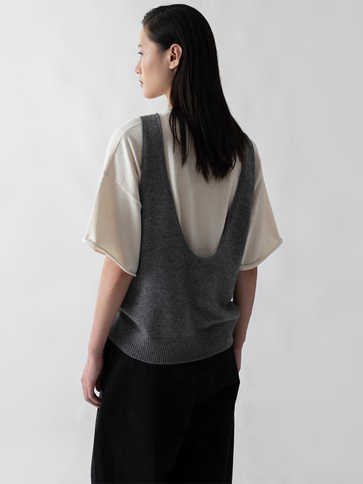 322工房后背视界百搭正反两穿羊毛羊绒背心2022年新款叠穿马甲女 商品图3