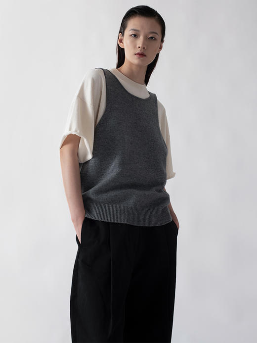 322工房后背视界百搭正反两穿羊毛羊绒背心2022年新款叠穿马甲女 商品图2