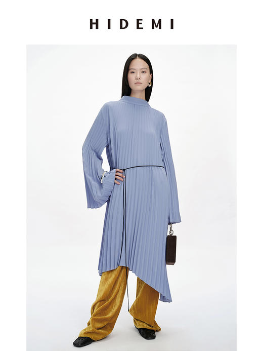 HIDEMI 风铃蓝立领设计感百褶风琴不规则下摆连衣裙 商品图0