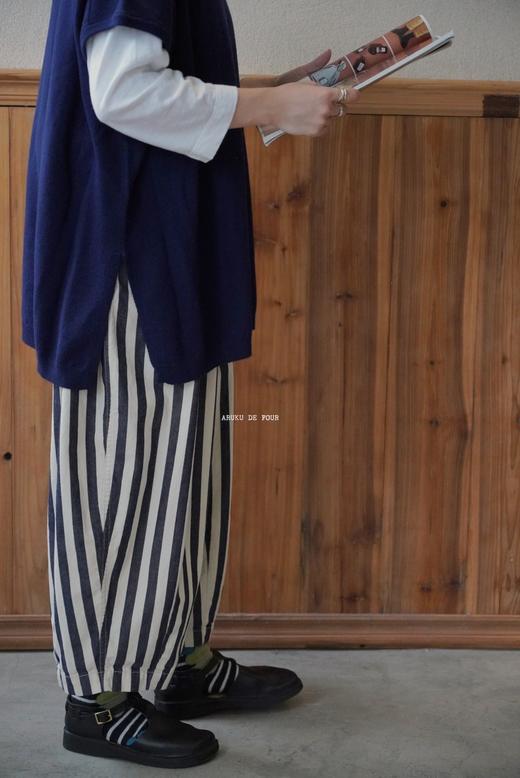 （5折）g棕色浅灰深蓝黑羊毛背心 商品图2