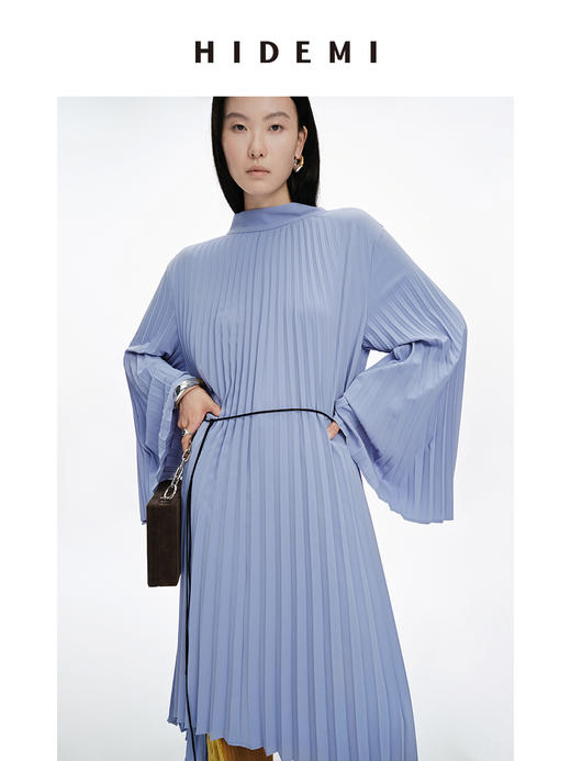 HIDEMI 风铃蓝立领设计感百褶风琴不规则下摆连衣裙 商品图3