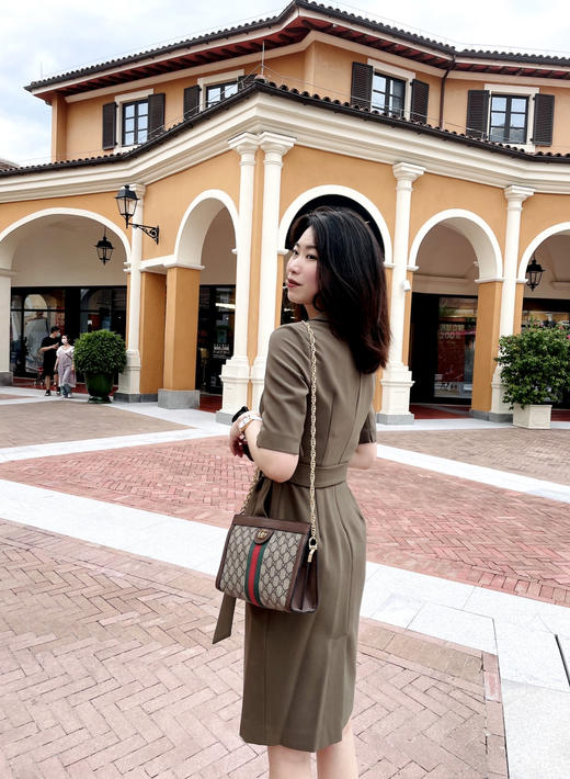 孤品 颈袖添香-连衣裙-“橄榄绿” 精英女性 干练连衣裙 定制颜色“橄榄绿” 小众有格调 显白 高级 修身 显瘦JG481672T1X5不退可换 商品图6