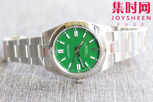 2020新款劳力士蚝式恒动型41系列
机芯：搭配劳力士全新3230自动机械机芯；
表盘尺寸：与原装一致厚度12mm：表径41mm 商品图6