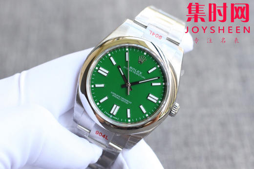 2020新款劳力士蚝式恒动型41系列
机芯：搭配劳力士全新3230自动机械机芯；
表盘尺寸：与原装一致厚度12mm：表径41mm 商品图1