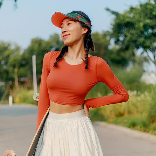 【裸感高弹】修身后背拼纱长袖 商品图4