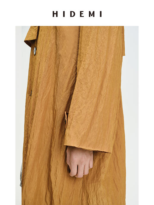 HIDEMI 简约微褶皱设计感廓形风衣 栗子色/黑色 商品图4
