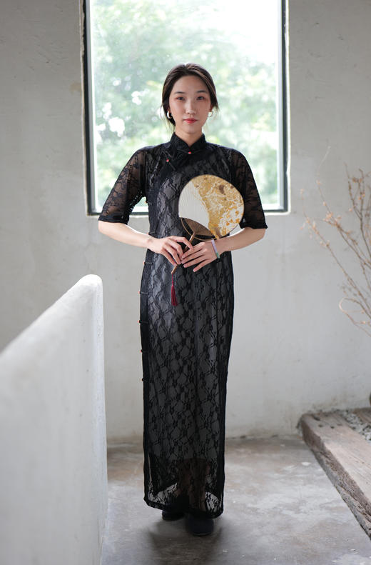 蕾丝连肩袖旗袍 商品图8