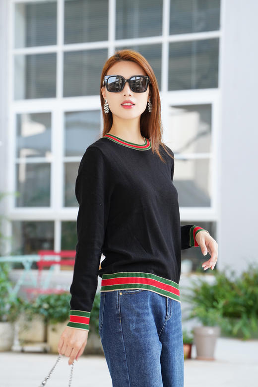 【爆款 超值 必入】【撞色设计圆领毛衫】臣禾【100%羊毛】领袖罗纹拼色针织衫【现货同步库存】9223091665 商品图2