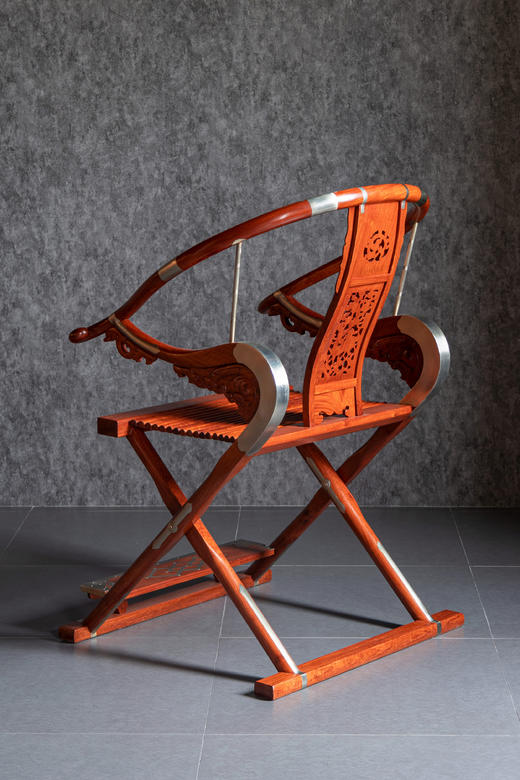 红桥红  家具严选  缅甸花梨（大果紫檀）【木面 王款 麒麟纹交椅】 商品图4