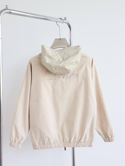 西D 卡其色薄款连帽风衣外套 WT477 商品图2