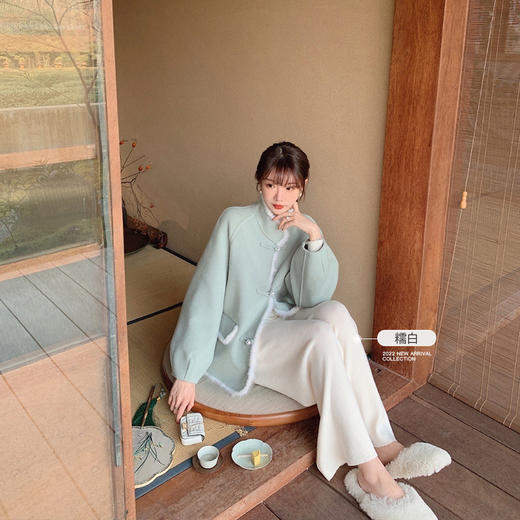 金蘑菇菇【羊毛垂垂裤 糯白 L  】藏肉也太厉害了吧？巨显瘦垂坠质感休闲裤 商品图0