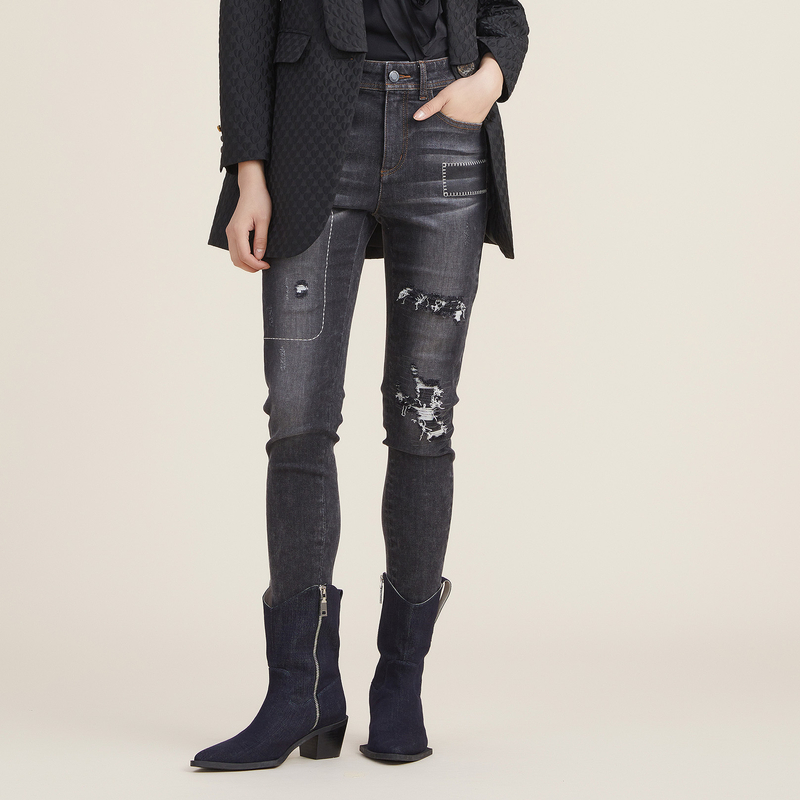 谜底紧身小脚牛仔裤女2022秋新款黑色中腰修身铅笔裤223MK1007