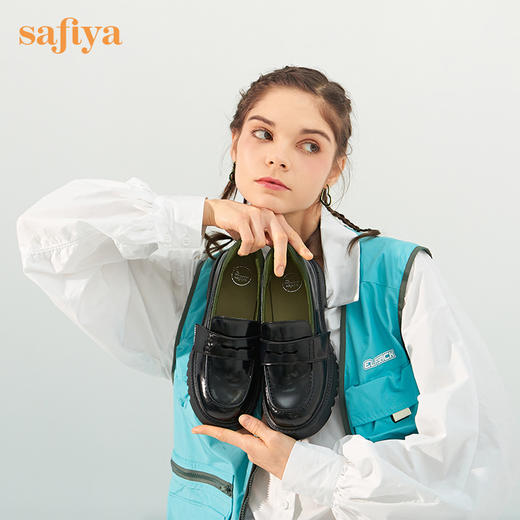 Safiya/索菲娅浅口单鞋2022秋季新款一脚蹬基础款圆头百搭超轻系列乐福鞋 SF23112004 商品图6