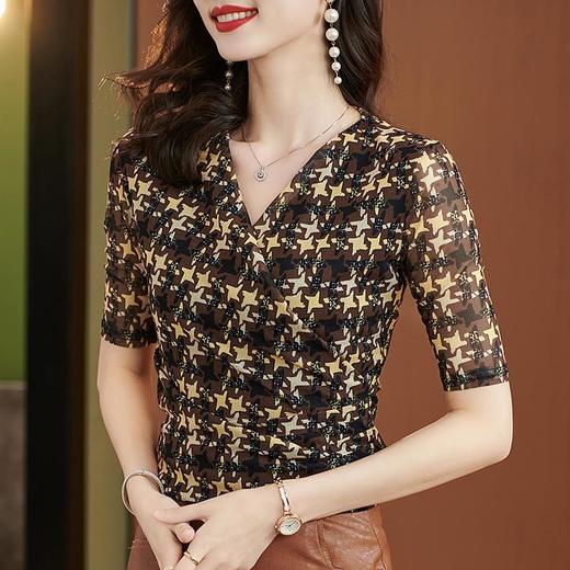 2022秋季网纱印花千鸟格交叉V领内搭外穿显瘦打底衫长袖中袖T恤女KQLE001M6290 商品图0