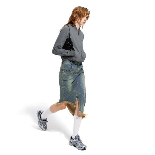   NUTH“画中少女”复古做旧牛仔裙不规则下摆半身裙 商品图2