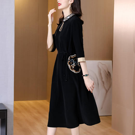 2022年春夏新款港味复古chic裙子中国风刺绣黑色收腰显瘦连衣裙女 AHM-as8013 商品图1