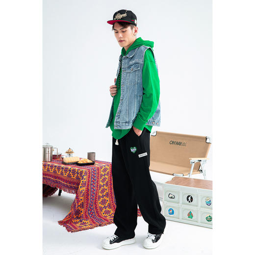 【断码清仓】HX 秋季翻领马甲C108230001101 商品图4