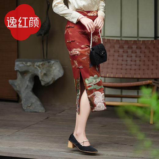 逸红颜 鹿真 2025新款中国风敦煌元素半身裙女复古高腰显瘦 商品图1