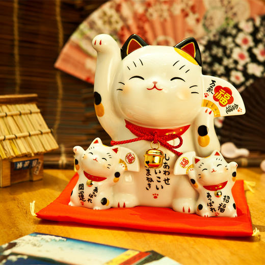 日本药师窑彩绘财源广进招财猫(储蓄罐）15cm 商品图1