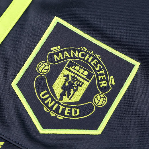 ADIDAS/阿迪达斯 MUFC 3 SHO22-23赛季曼联第二客场比赛短裤HE2980 商品图3