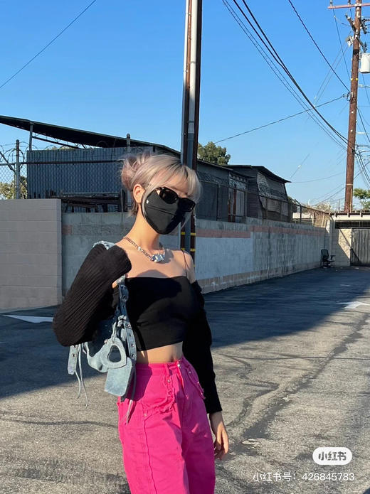 Balenciag* Le Cagole 
半月牙腋下包/斜挎包-xs 商品图4