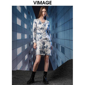 VIMAGE纬漫纪秋季新品复古轻薄水墨印花显瘦连衣裙V1807420