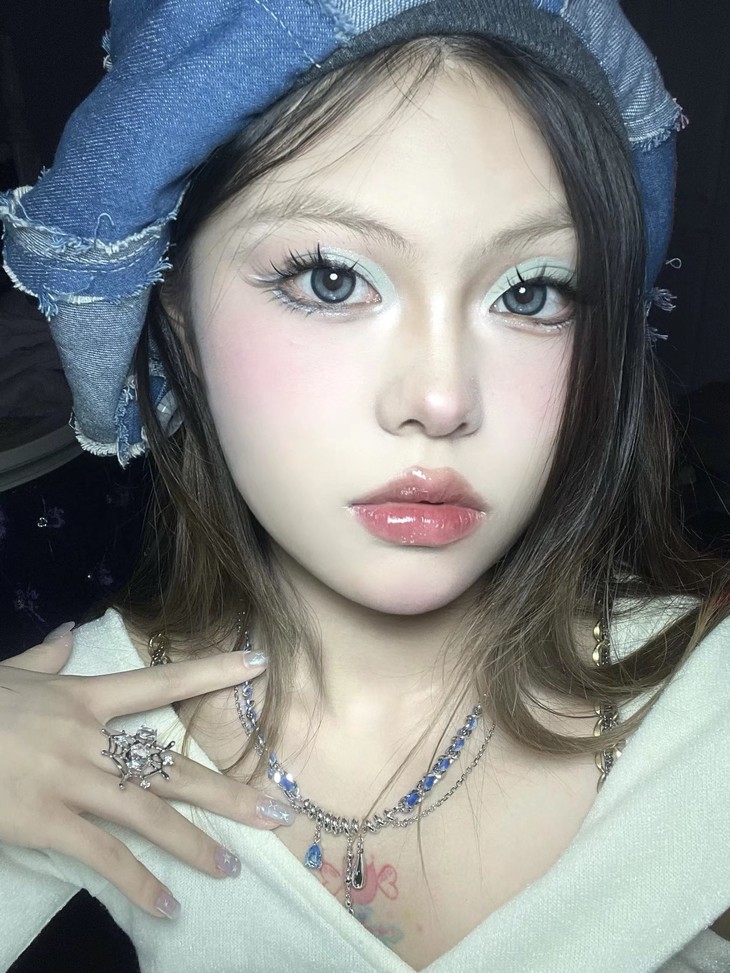 01028i01kjfohz3prhx0l1eul0603e7uzv