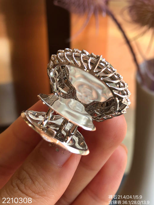 2210308，玻璃佛公吊坠。具体价格微信咨询 商品图7