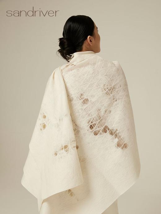 针织羊绒手工毛毡围巾 SJF94P330K 商品图3