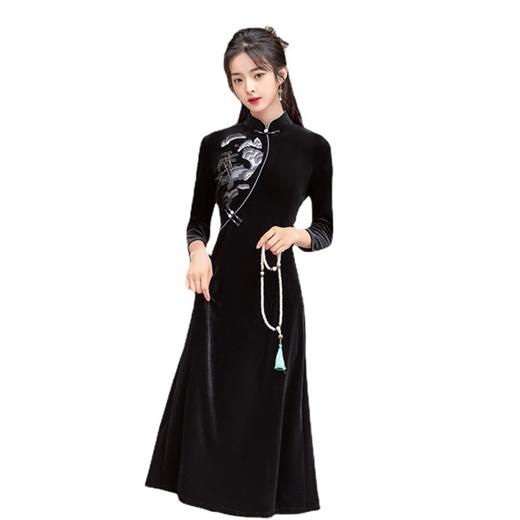 丝绒长袖旗袍大摆裙2022秋冬新款时尚改良中老年女士绣花日常旗袍AQX 22 商品图7