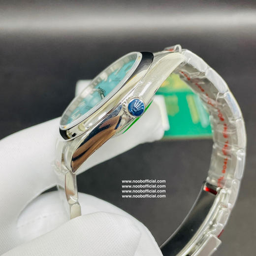 AR劳力士114300蚝式恒动系列.直径39mm.搭载订制版3132机芯.表壳表带与原版一致的运用904L钢材铸造而成➕整个手表是基于正品original原版开模的super copy版本精品中的精品 商品图12