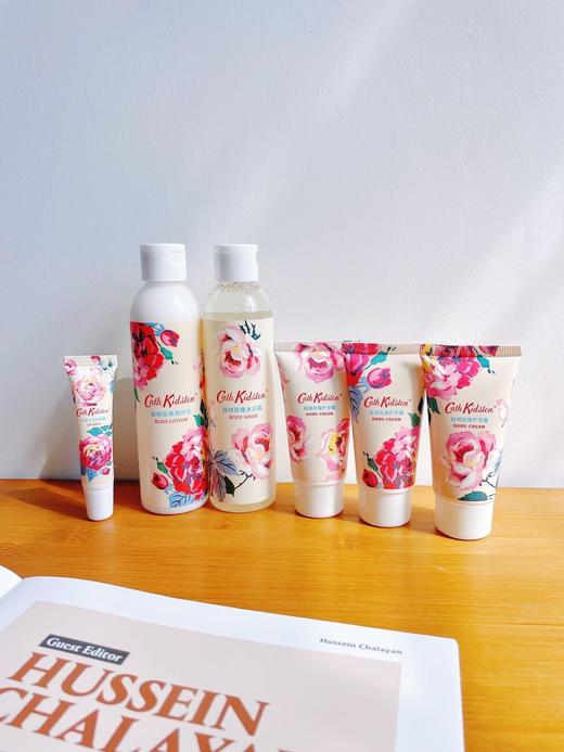 教师节推荐【英国Cath Kidston丝绒玫瑰礼品套装】 商品图1