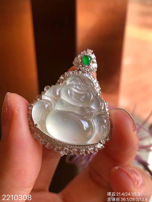 2210308，玻璃佛公吊坠。具体价格微信咨询 商品图5