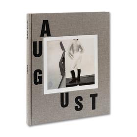 【现货】Collier Schorr：August | 八月 摄影集