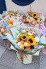 感恩有你 向日葵玫瑰鲜花花束款式一 商品缩略图1
