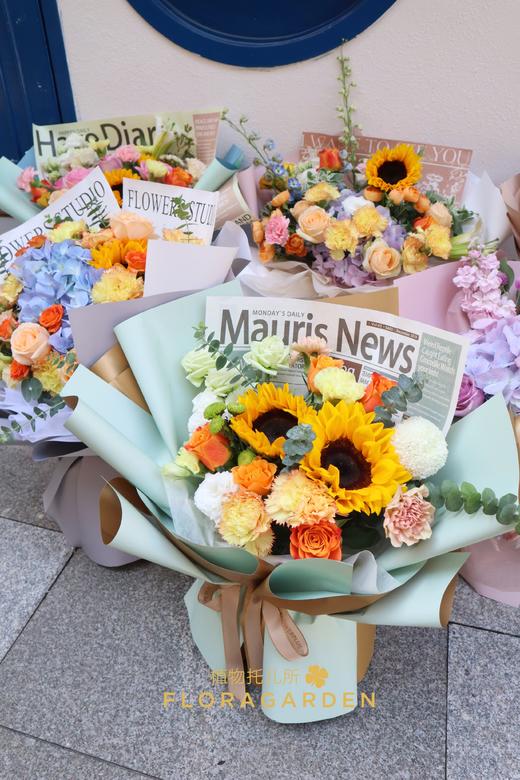 感恩有你 向日葵玫瑰鲜花花束款式一 商品图1